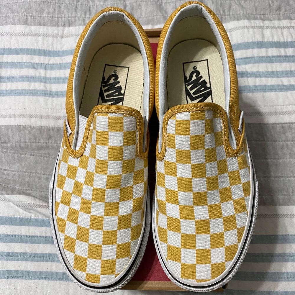 Vans classic slip on